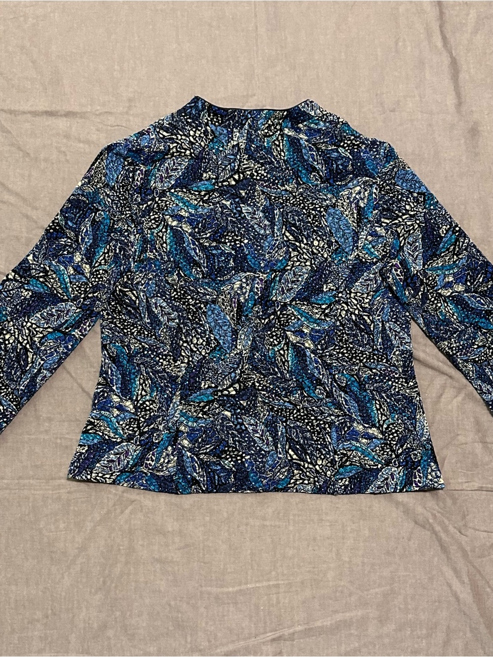 Alex Evenings 2 Piece Jacket/Tank Set Sparkly Botanical Leaf Pattern - Picture 10 of 12
